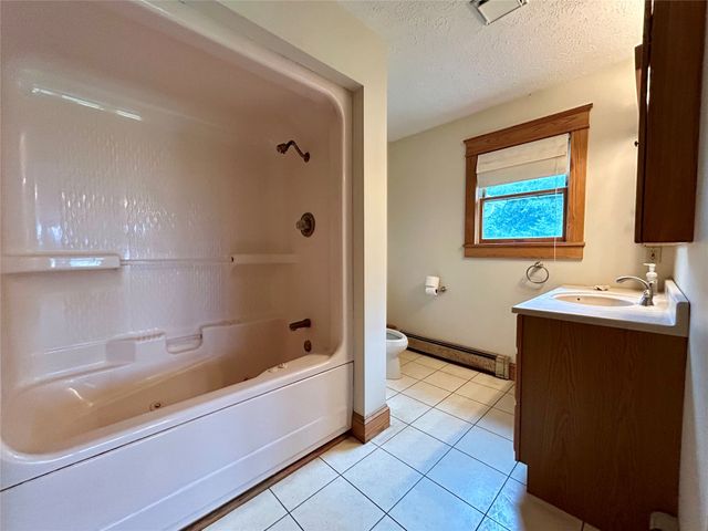 4060 ROUTE 6, Waterford, PA 16441