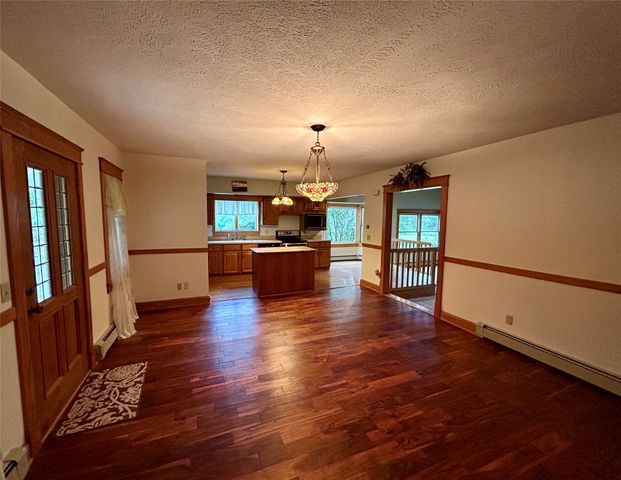 4060 ROUTE 6, Waterford, PA 16441