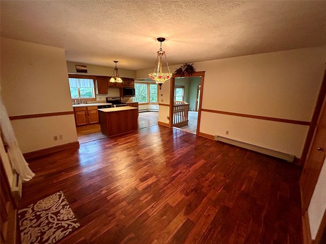 4060 ROUTE 6, Waterford, PA 16441