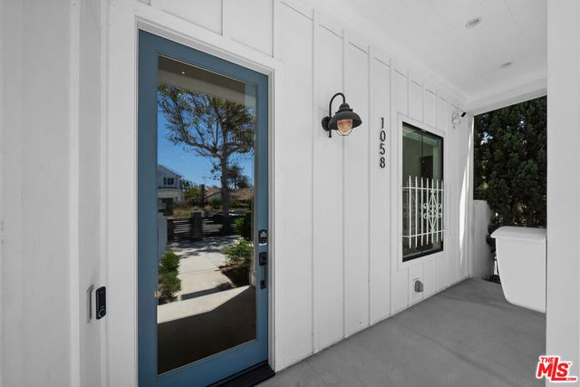 1058 S Plymouth Boulevard, Los Angeles, CA 90019