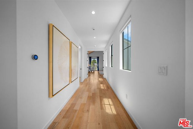 1058 S Plymouth Boulevard, Los Angeles, CA 90019
