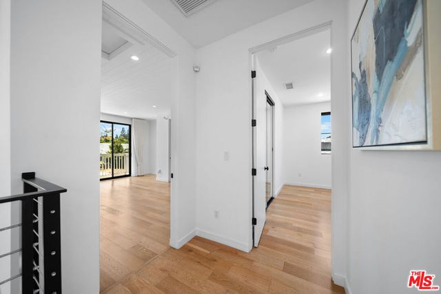 1058 S Plymouth Boulevard, Los Angeles, CA 90019