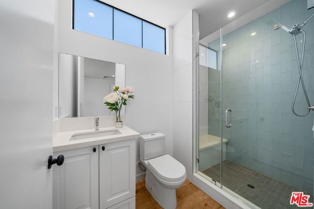 1058 S Plymouth Boulevard, Los Angeles, CA 90019