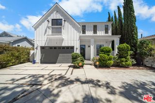 1058 S Plymouth Boulevard, Los Angeles, CA 90019