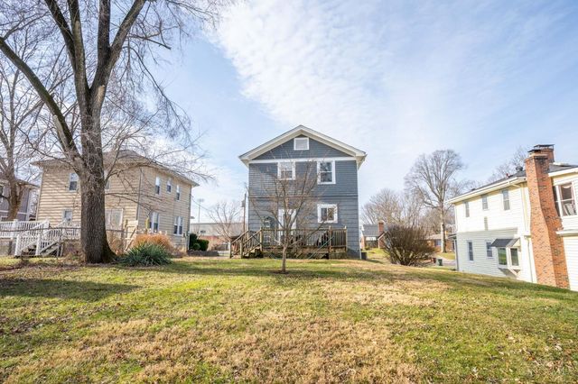 1118 Burns Avenue, Cincinnati, OH 45215