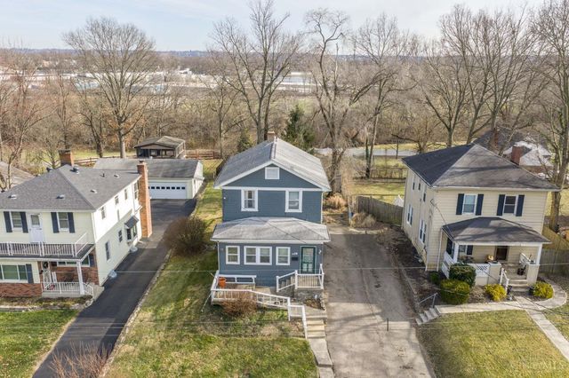 1118 Burns Avenue, Cincinnati, OH 45215