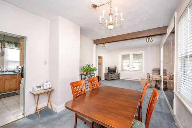 1118 Burns Avenue, Cincinnati, OH 45215