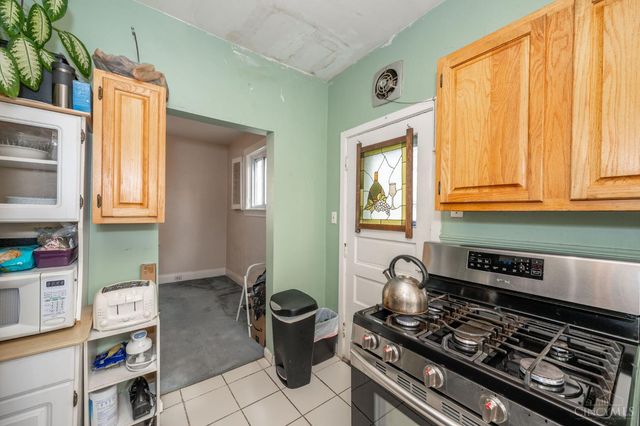 1118 Burns Avenue, Cincinnati, OH 45215