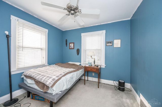 1118 Burns Avenue, Cincinnati, OH 45215