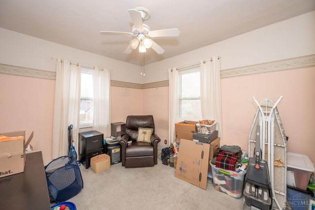 1118 Burns Avenue, Cincinnati, OH 45215