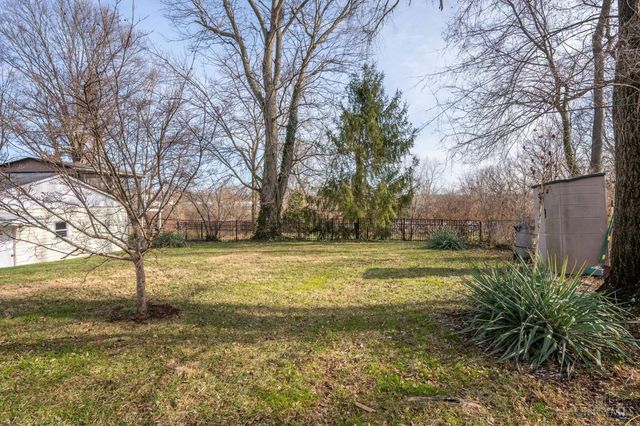 1118 Burns Avenue, Cincinnati, OH 45215