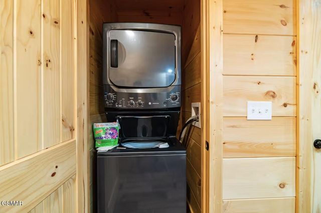 850 Blue Herring Way, Sevierville, TN 37876