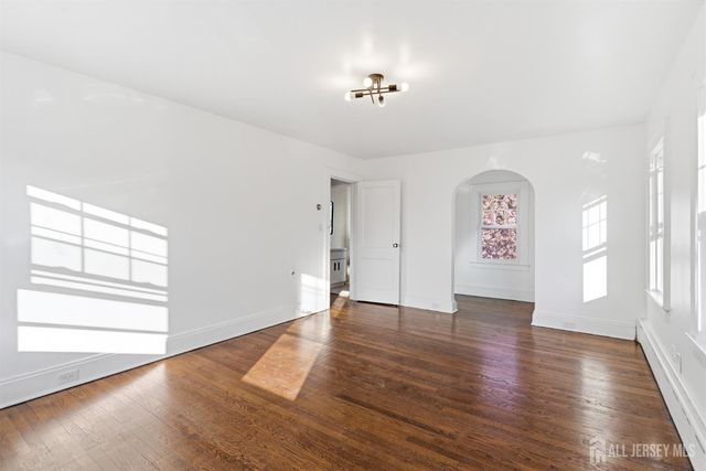 172 Main Street, South River, NJ 08882