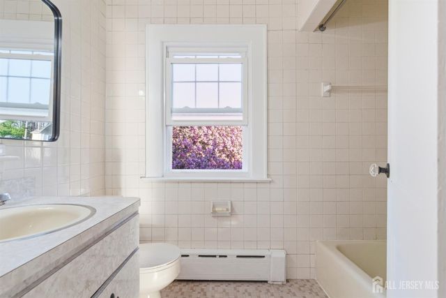 172 Main Street, South River, NJ 08882