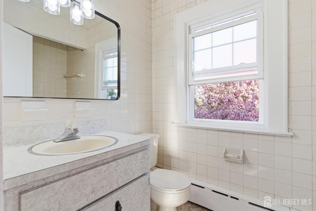 172 Main Street, South River, NJ 08882