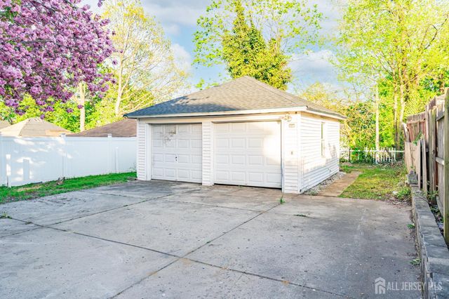 172 Main Street, South River, NJ 08882