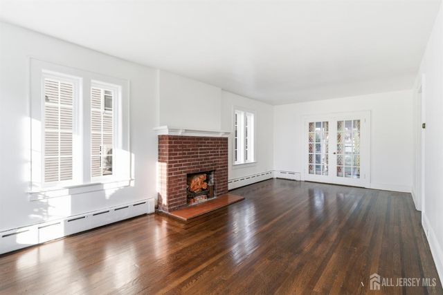 172 Main Street, South River, NJ 08882