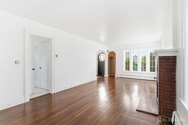 172 Main Street, South River, NJ 08882