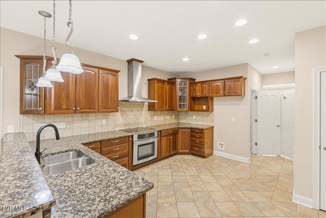 1288 North Austin Springs Road, Piney Flats, TN 37686