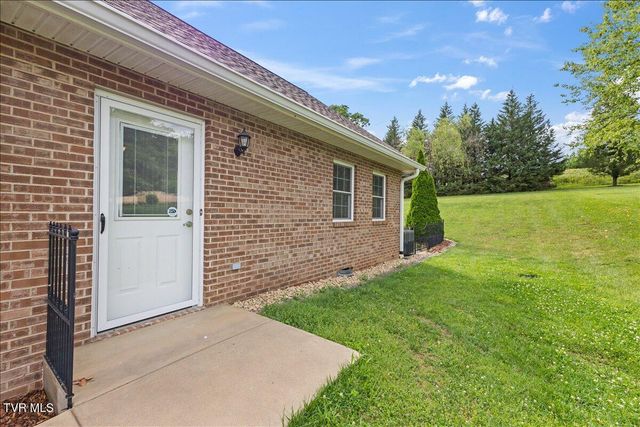1288 North Austin Springs Road, Piney Flats, TN 37686