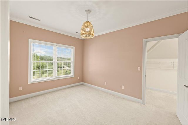 1288 North Austin Springs Road, Piney Flats, TN 37686