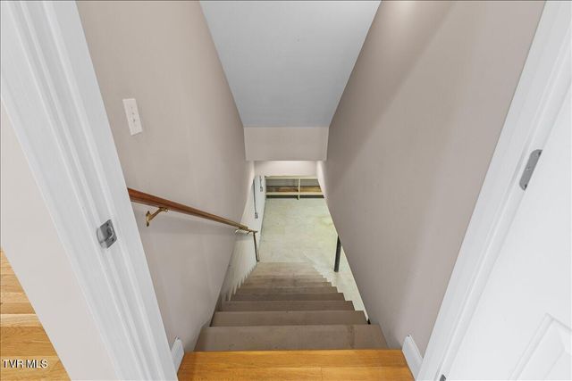 1288 North Austin Springs Road, Piney Flats, TN 37686