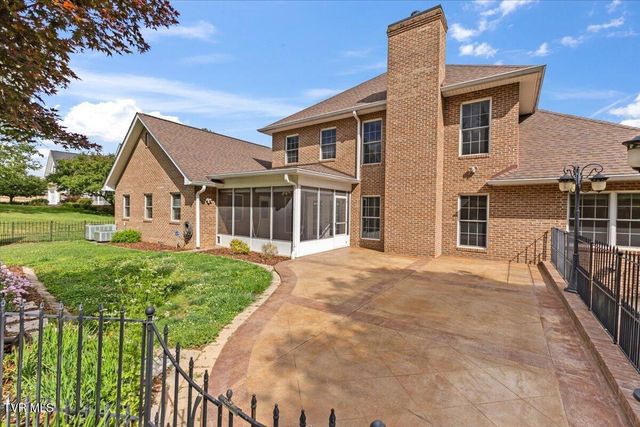 1288 North Austin Springs Road, Piney Flats, TN 37686