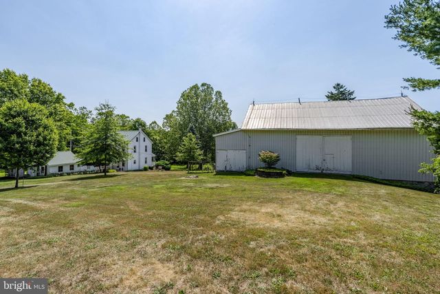 350 GOLF RD, Myerstown, PA 17067