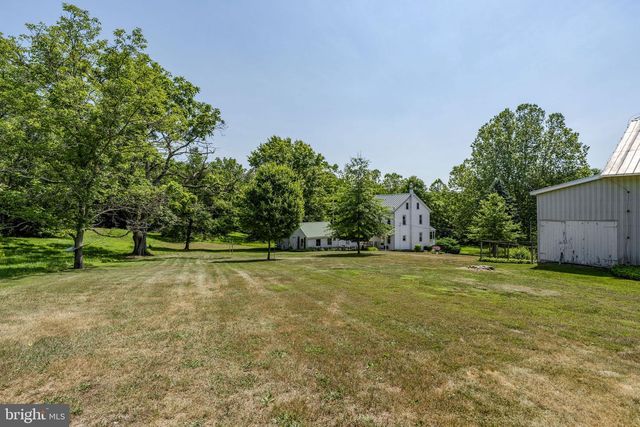 350 GOLF RD, Myerstown, PA 17067