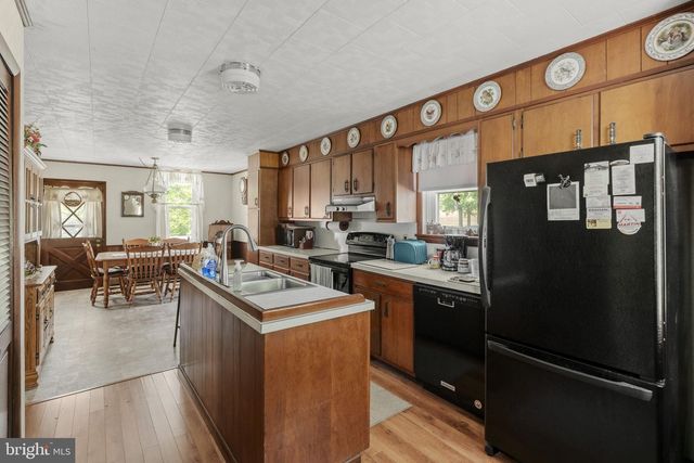 350 GOLF RD, Myerstown, PA 17067