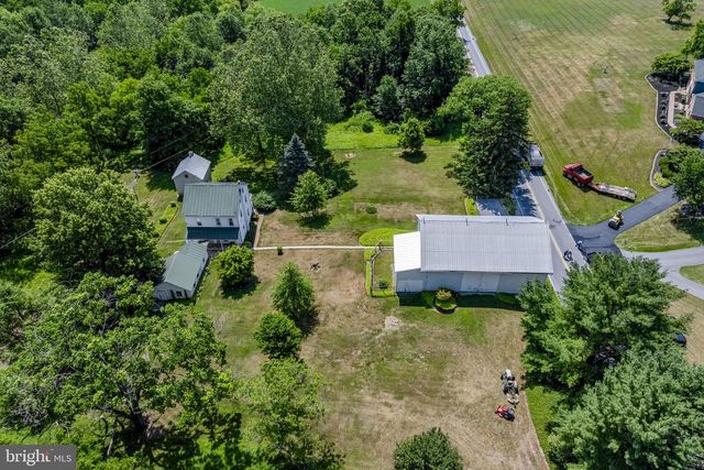 350 GOLF RD, Myerstown, PA 17067