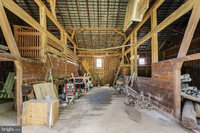 350 GOLF RD, Myerstown, PA 17067