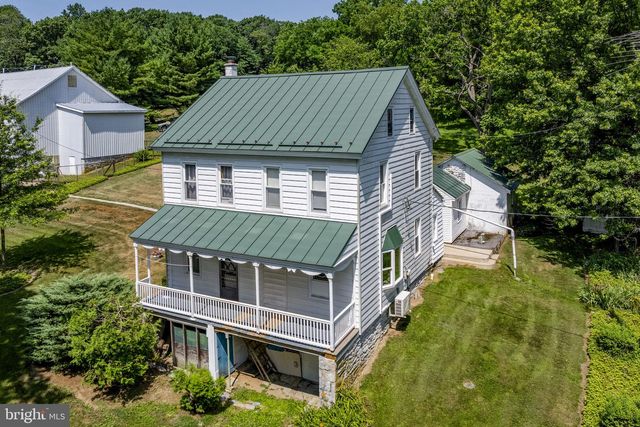 350 GOLF RD, Myerstown, PA 17067