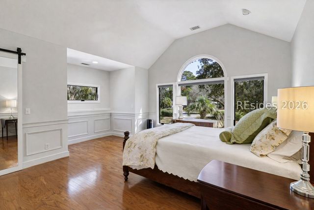 4 Florencia Ct, Hilton Head Island, SC 29926