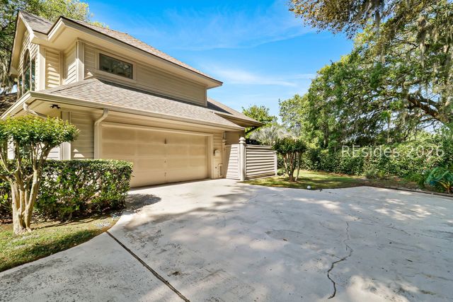 4 Florencia Ct, Hilton Head Island, SC 29926