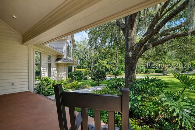 4 Florencia Ct, Hilton Head Island, SC 29926