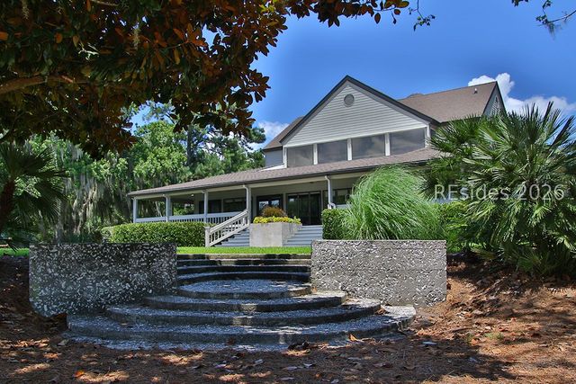 4 Florencia Ct, Hilton Head Island, SC 29926