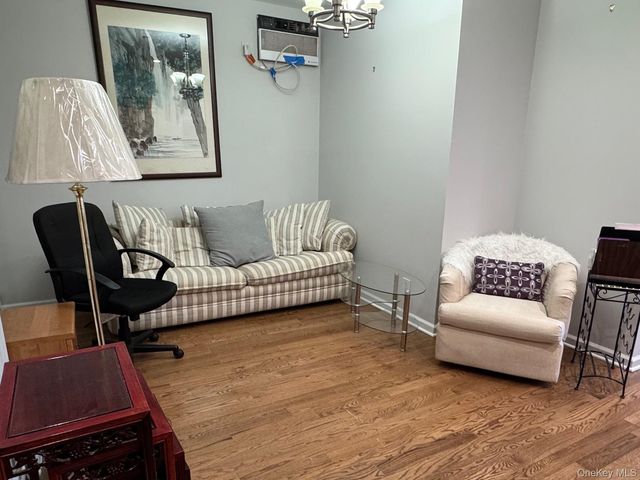 34 Main Street apt 1, Dobbs Ferry, NY 10522