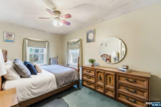1142 Stasia Street, Teaneck, NJ 07666