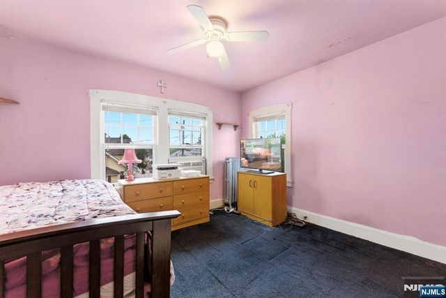 1142 Stasia Street, Teaneck, NJ 07666