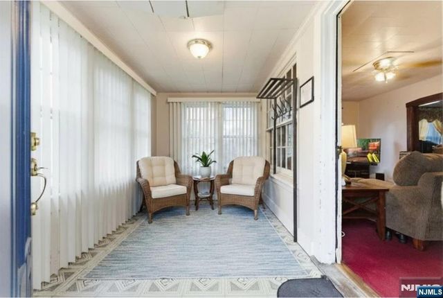 1142 Stasia Street, Teaneck, NJ 07666