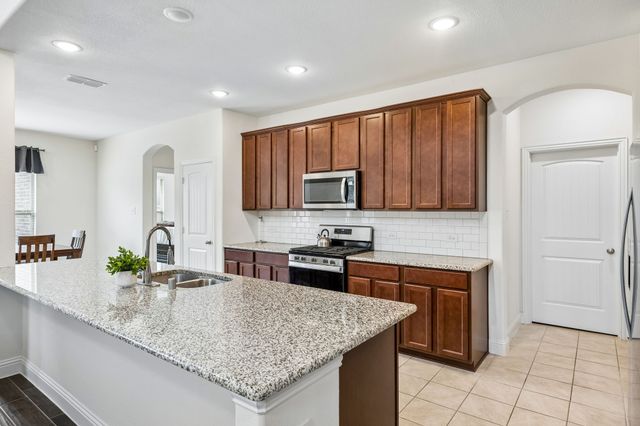11732 Wulstone Road, Fort Worth, TX 76052