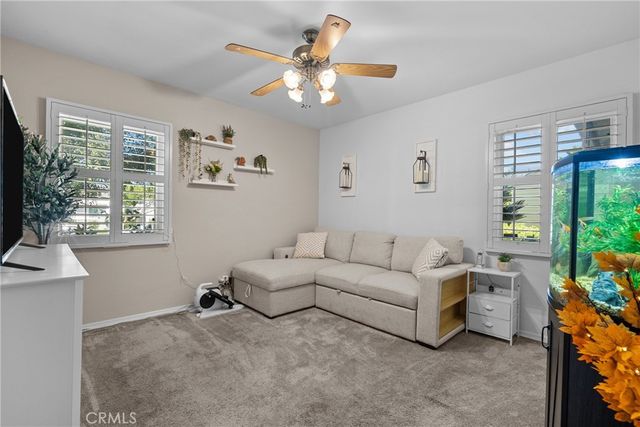 2641 N Buena Vista Street, Burbank, CA 91504