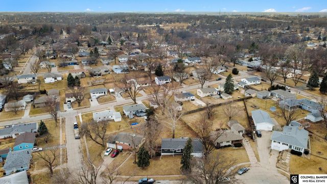 4626 N 94th Street, Omaha, NE 68134