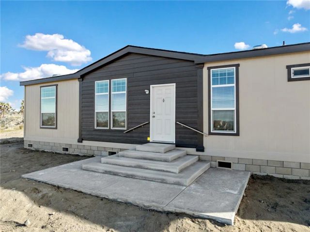 1961 Seville Place, Pinon Hills, CA 92372