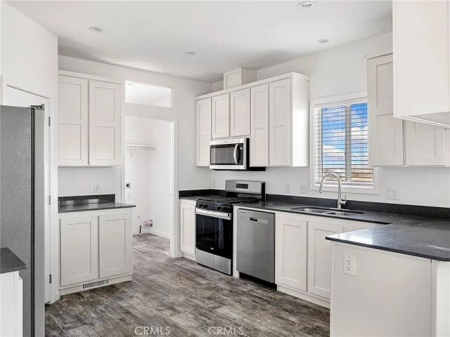 1961 Seville Place, Pinon Hills, CA 92372