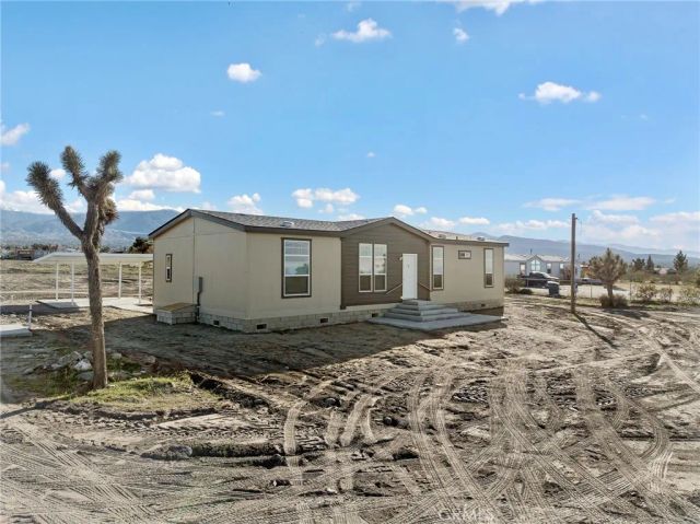 1961 Seville Place, Pinon Hills, CA 92372