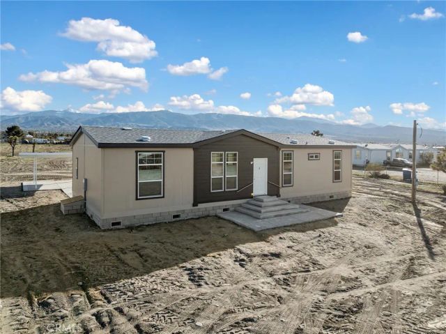 1961 Seville Place, Pinon Hills, CA 92372