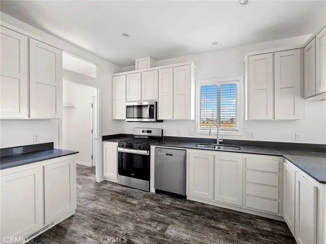 1961 Seville Place, Pinon Hills, CA 92372