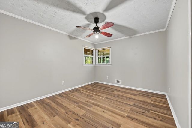 2653 Amberly Way, Snellville, GA 30078